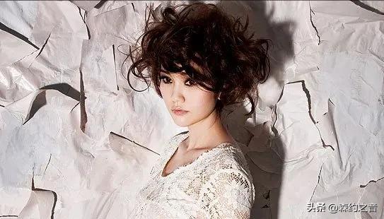 钟无艳歌曲背景故事,钟无艳主题歌曲