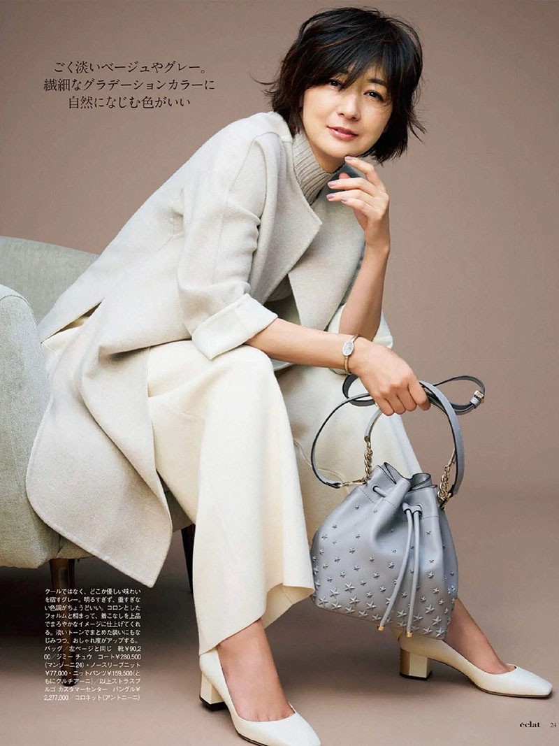 50多岁的日本模特富冈佳子,50岁日本女性富冈佳子冬季穿衣