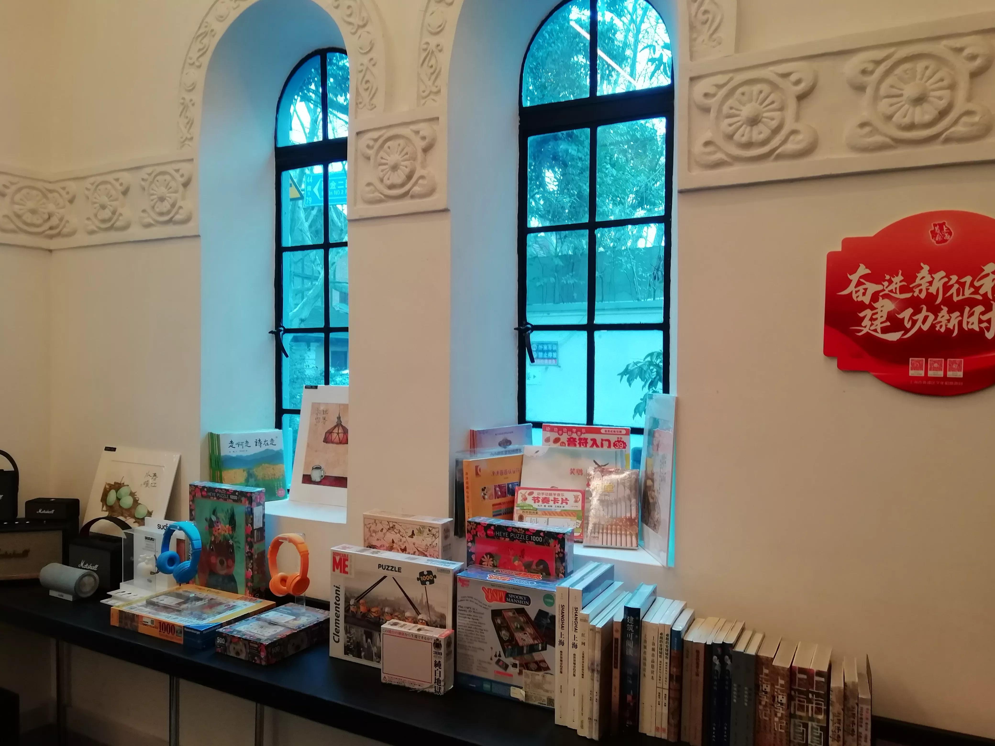 18岁那年为买《青春之歌》排队2次，人生之路由此飞跃