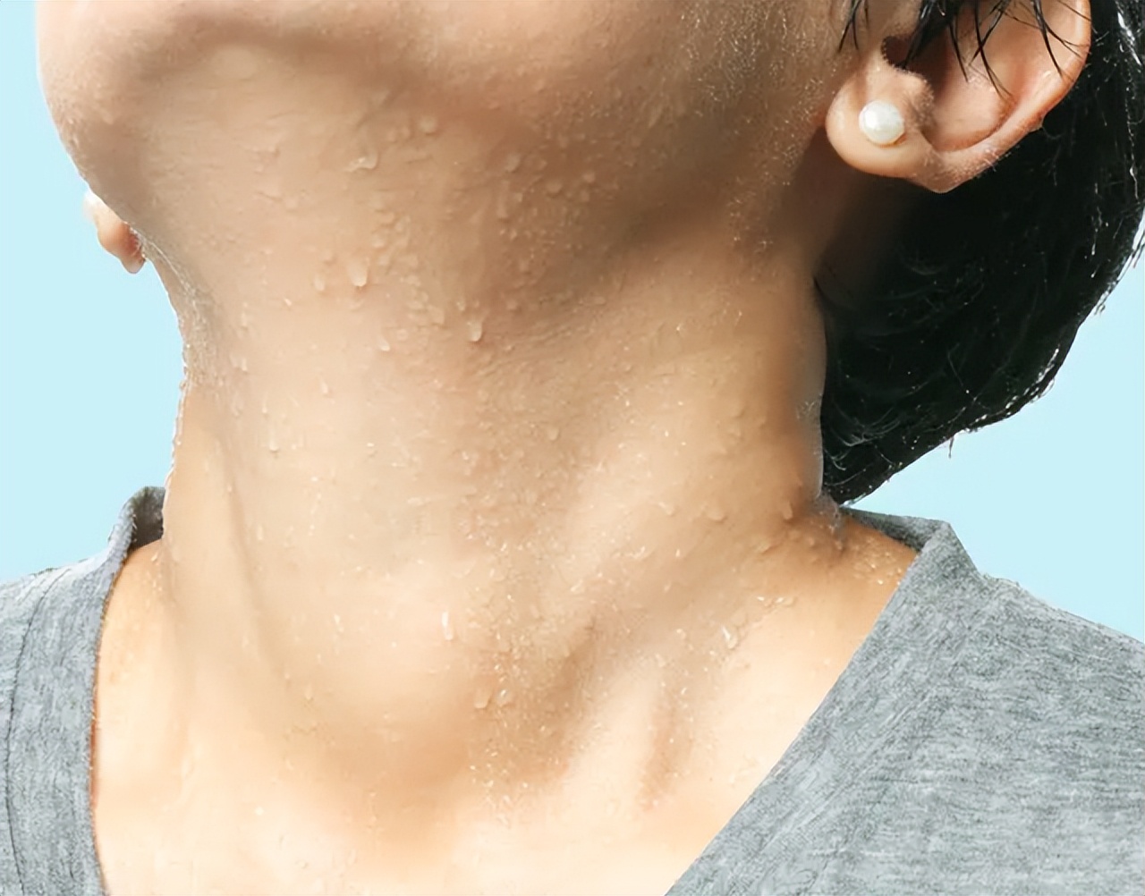 汗是身体健康的晴雨表中医,身体上有5种出汗的值得注意了