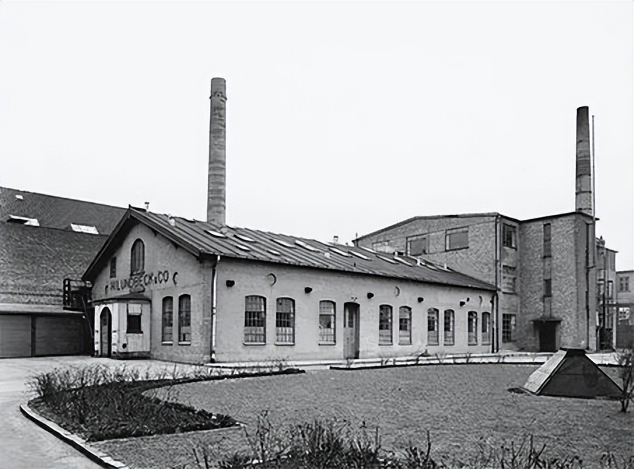 跨国药企变革,从药品代理到医疗器械转型