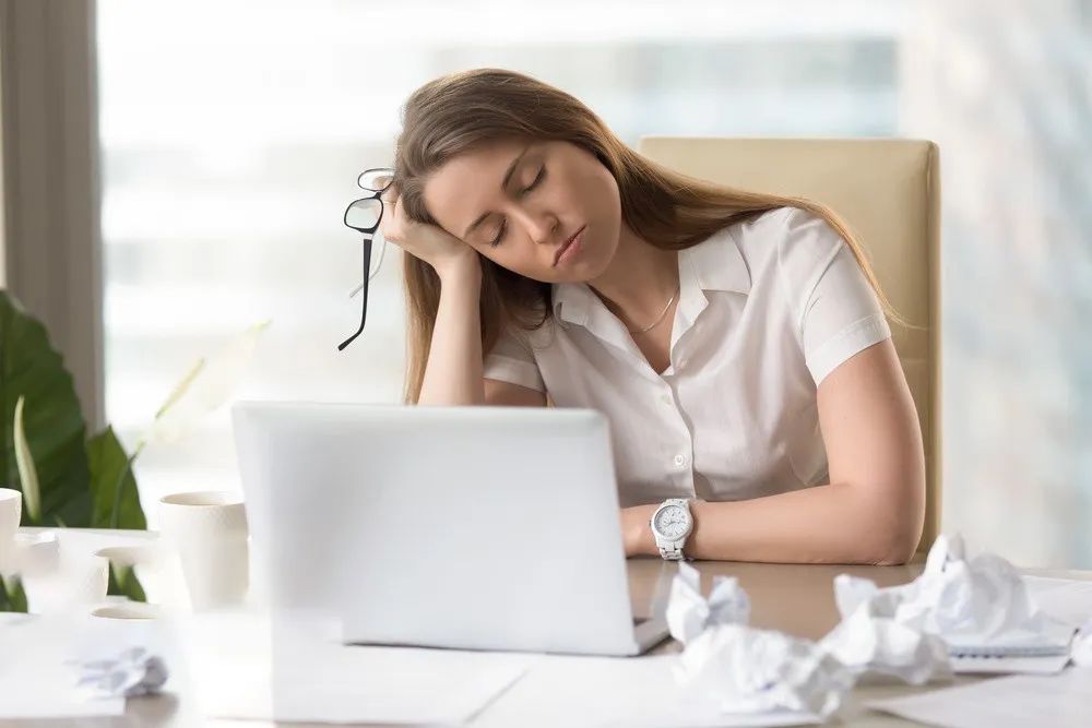 吃治抑郁症的药有什么副作用,吃治疗抑郁症的药有什么副作用