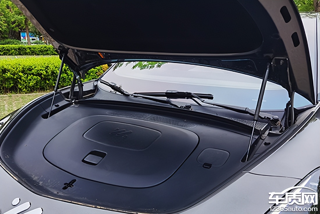 智己ls7lux四驱版测试,智己ls7后驱版动力怎么样