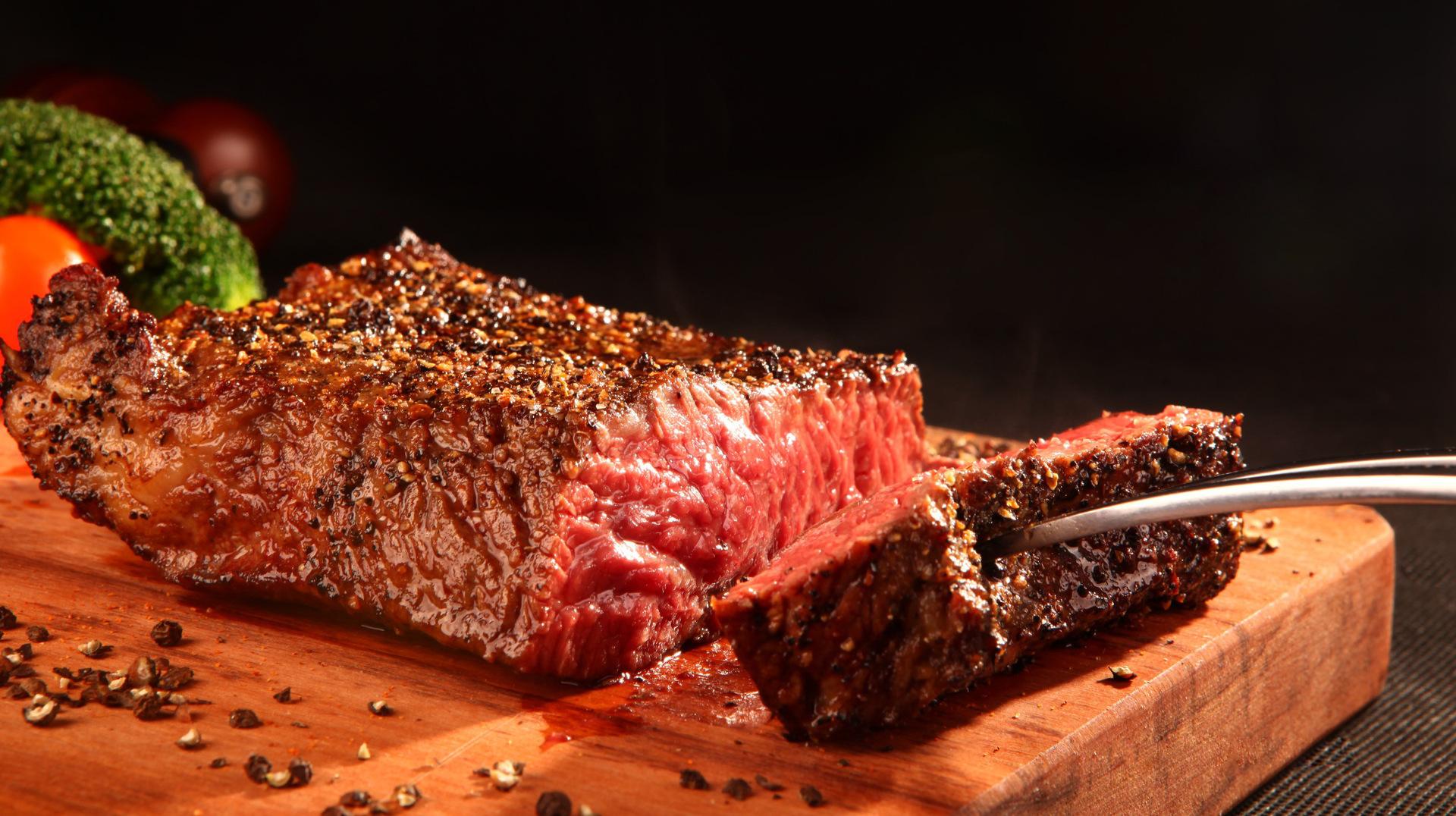 哪种品种的牛长得快出肉多,肌肉发达的牛叫什么