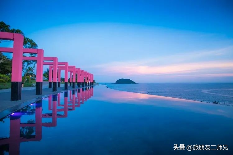 广州出发-福建4天游，打卡火山岛+鼓浪屿+环岛路+十里长堤