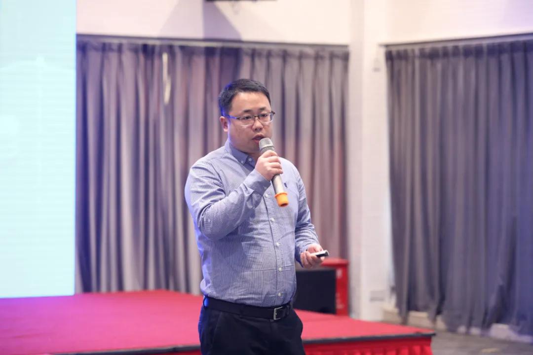 构建数字化零售、餐饮协同共生研讨会（南部）活动报道