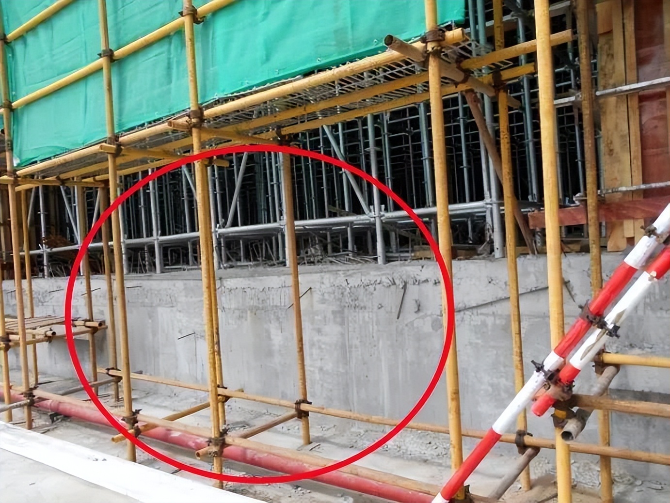 脚手架工程隐患识别图集,脚手架工程安全隐患图片讲解