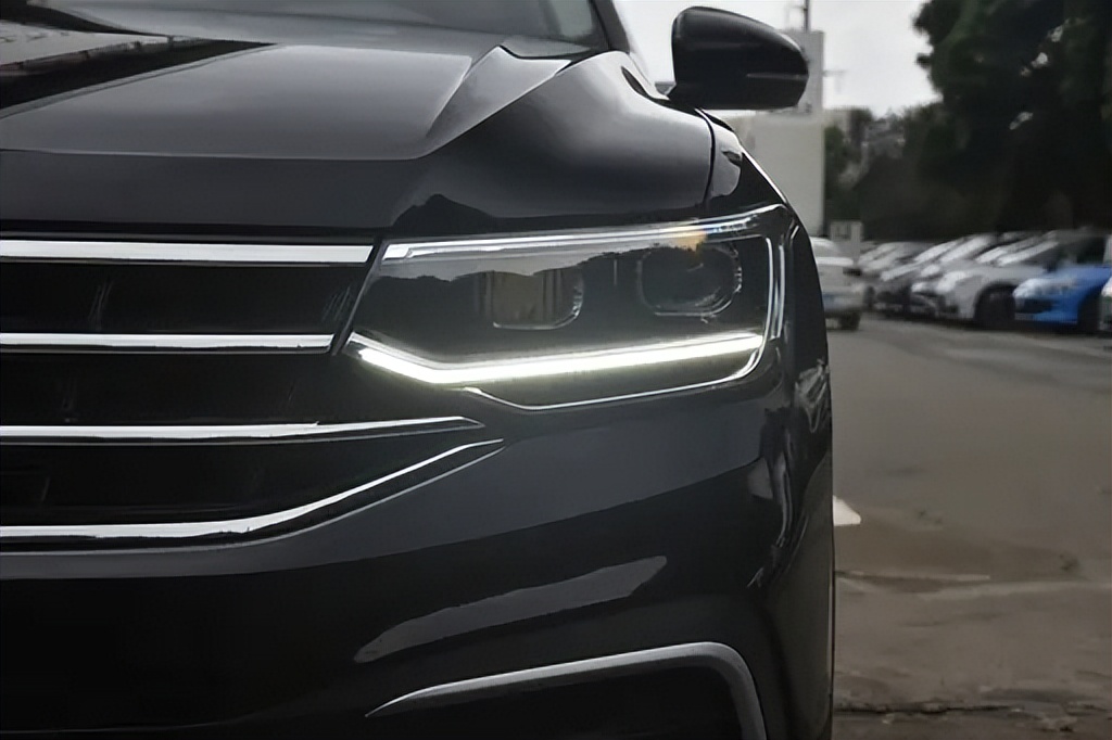 大众也“扛不住”了！途观L最大降幅4.4万，月销12895辆