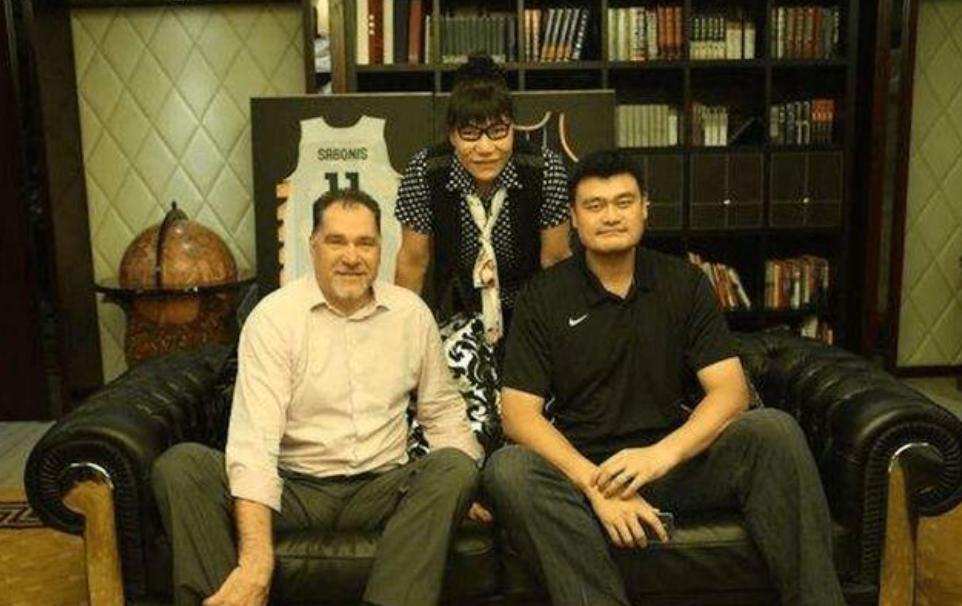 奥尼尔是郑海霞的偶像吗,郑海霞真的是奥尼尔偶像吗