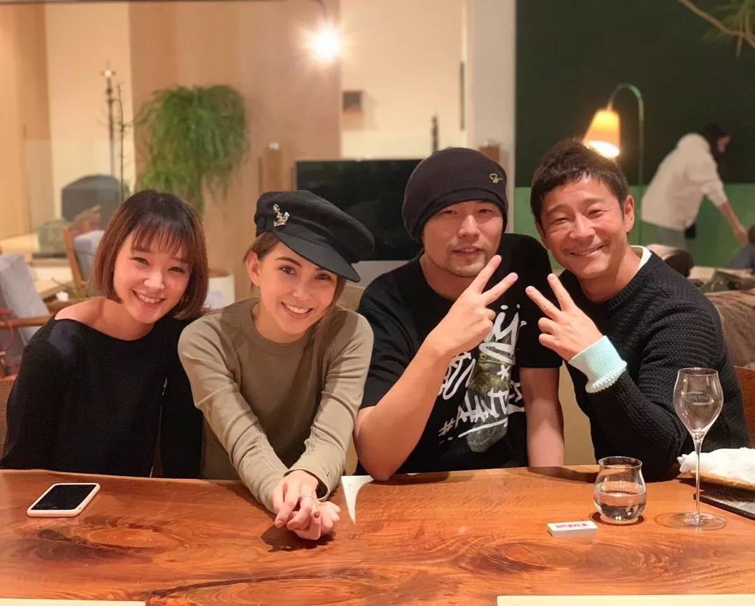 日本亿万富翁上月球,日本亿万富翁开启12天太空之旅