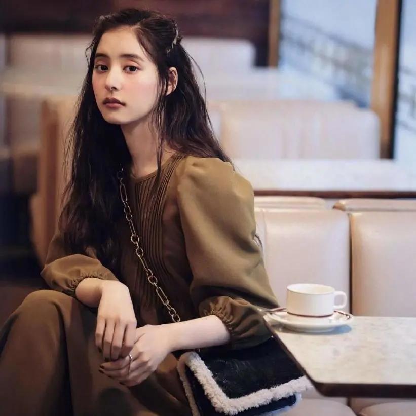 黄黑皮不拔干平价口红推荐,黄皮口红必买色号平价不易脱妆