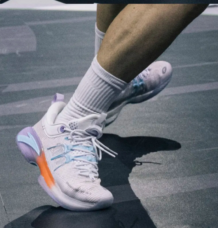 安踏z-up篮球鞋发售,安踏ua3篮球鞋