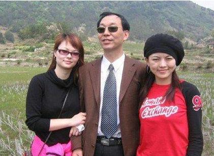 李湘和王岳伦关系如何,李湘和王岳伦现状如何了