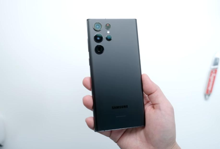 三星s22和iphone12哪个更值得买,三星s22和苹果哪个更值得入手