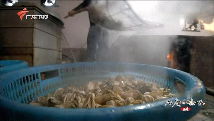 不建议把它放在厨房，小心长满霉菌！给娃吃之前千万看仔细了