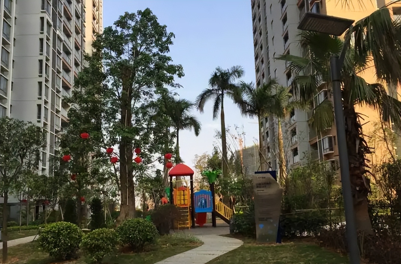 凝心聚力，接续前行！汇东星城小区第二届业主大会胜利召开！​