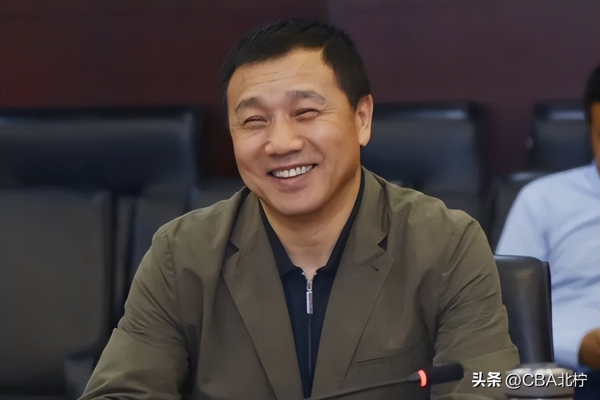 CBA官宣周琦停赛2场,周琦曾凡博余嘉豪张镇麟郭昊文