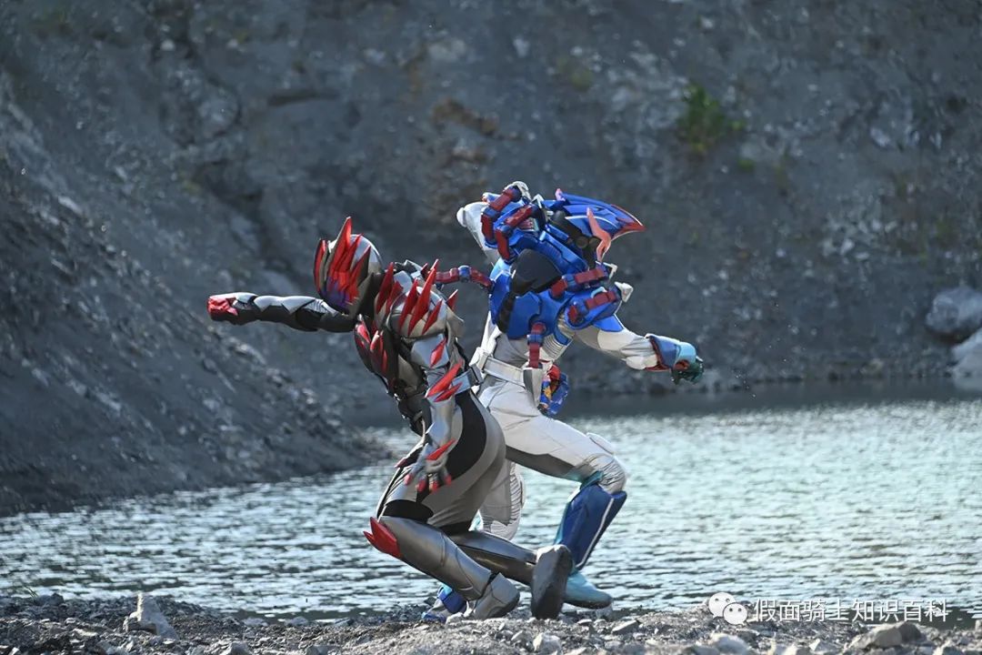 假面骑士五十岚变身视频,假面骑士revice五十岚变身