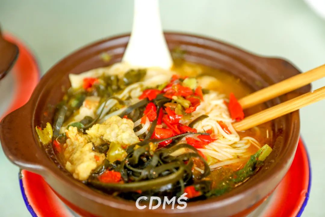 嗦粉成都美食,成都美食嗦粉