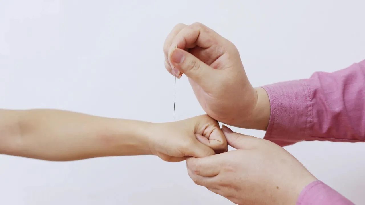 身体湿气太重如何祛湿气,身体湿气重不出汗怎么办