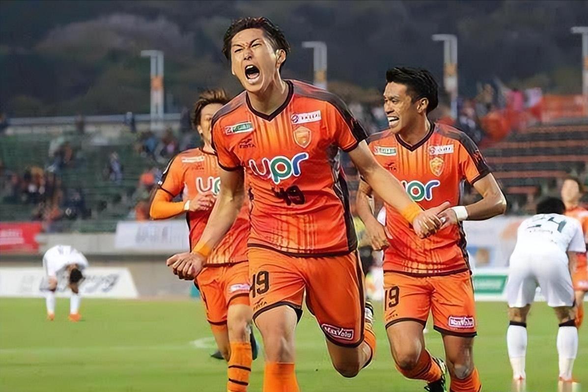 群马温泉vs枥木fc,京都对枥木比分预测