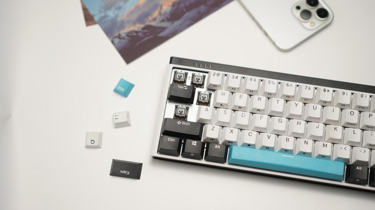 杜伽k330w深度评测,杜伽k330键盘银轴怎么样