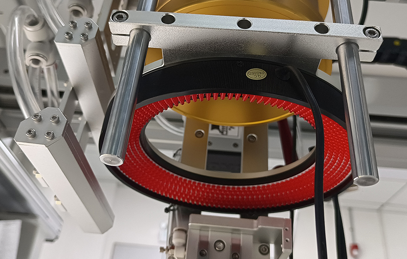 尚拓电池,尚拓激光点焊机