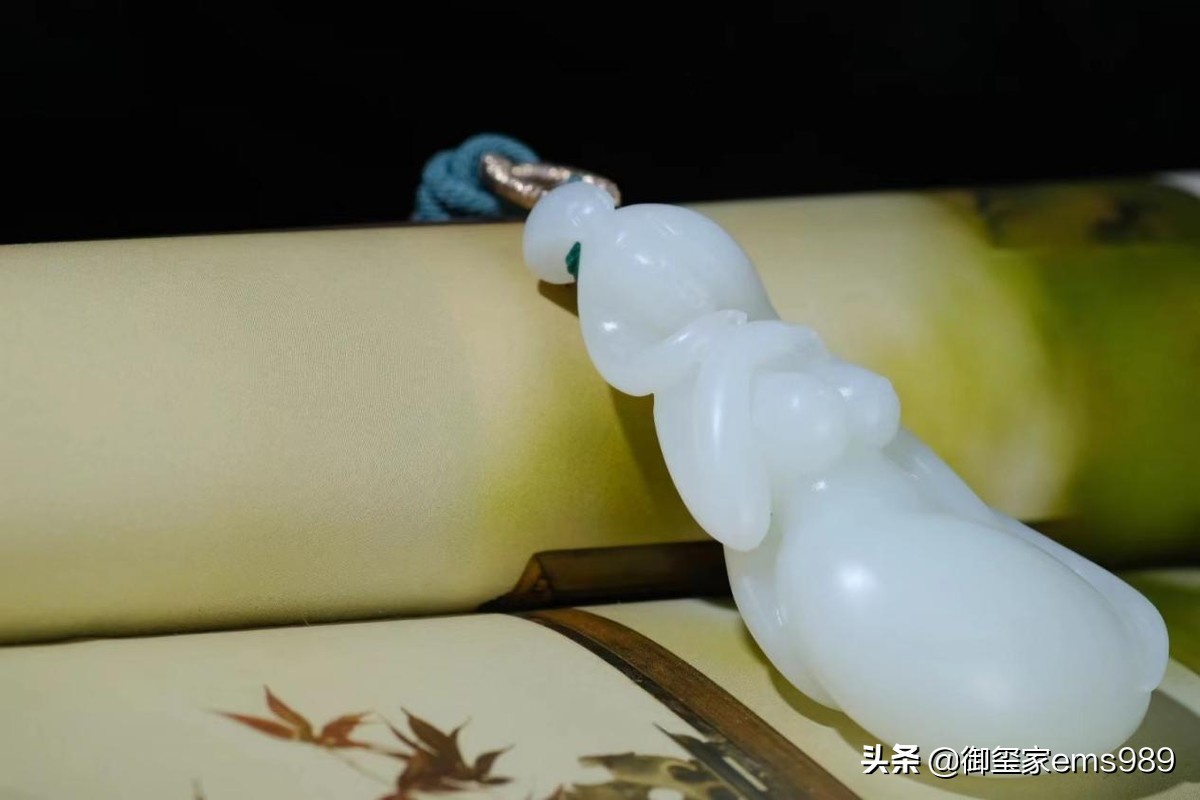 和田玉真的不沾水吗,和田玉羊脂白玉有棉絮吗