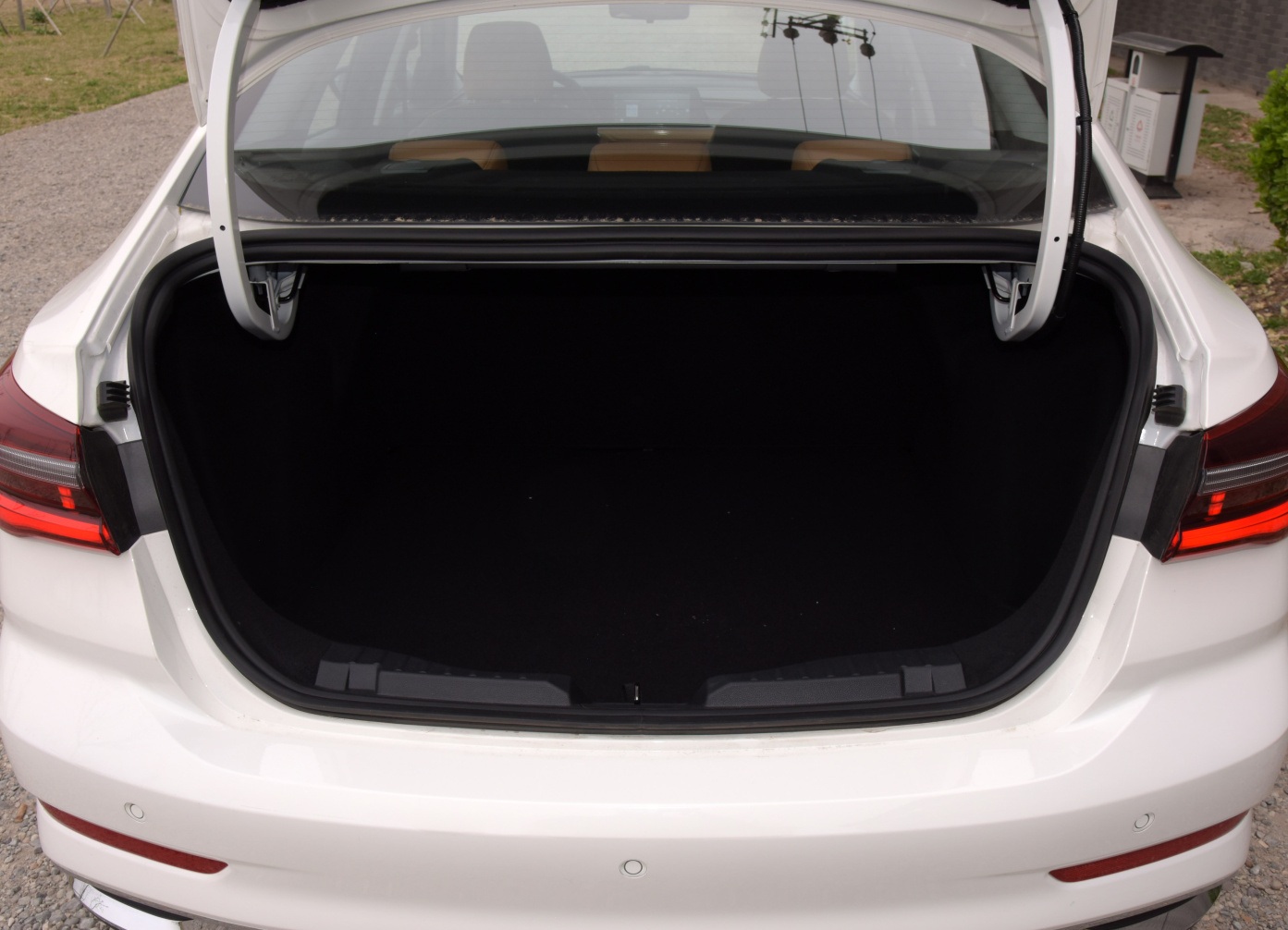 新款福睿斯到底值不值得买,花11万买什么车比较好