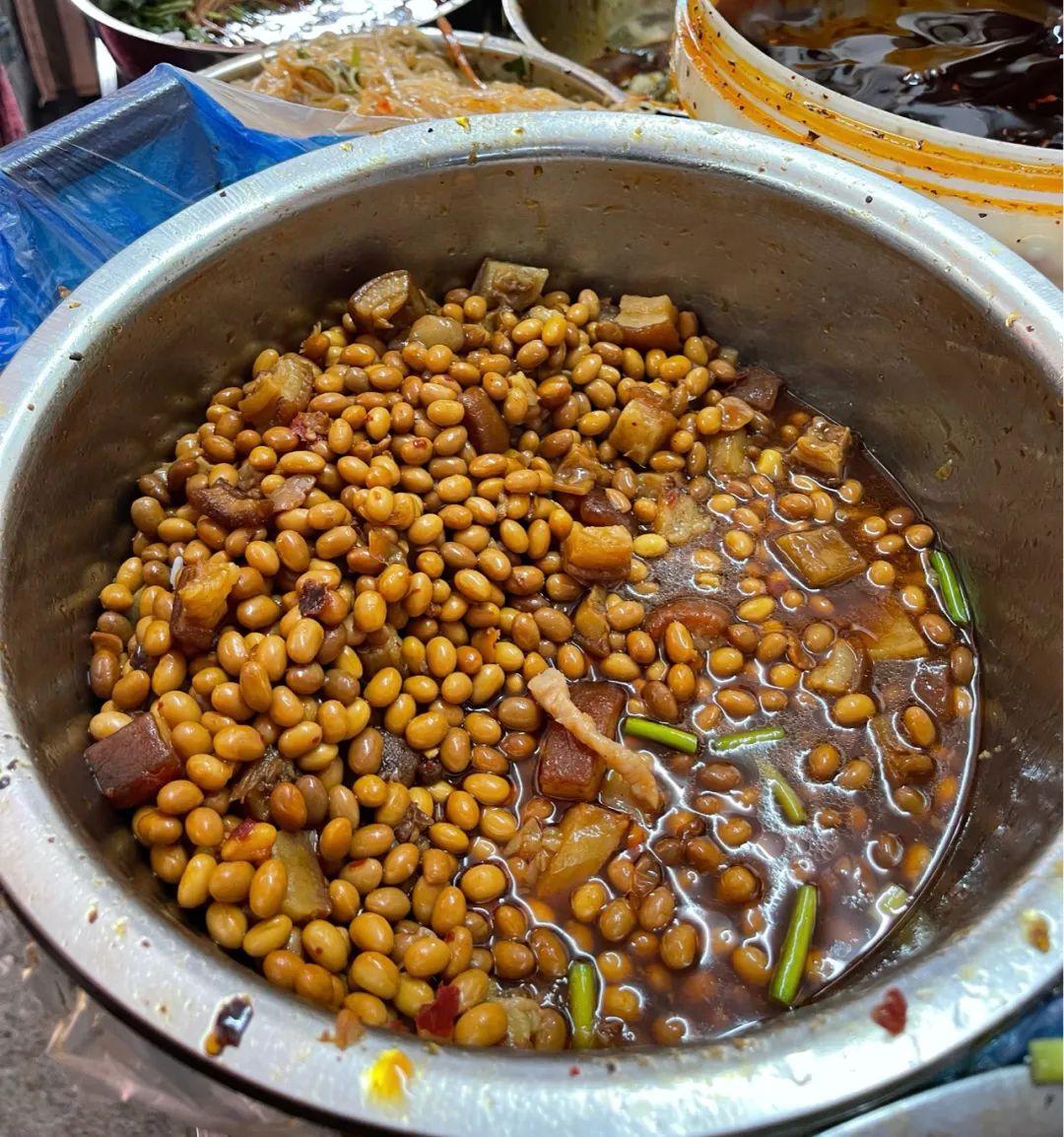 朝天门美食批发市场盒饭,朝天门批发市场美食推荐