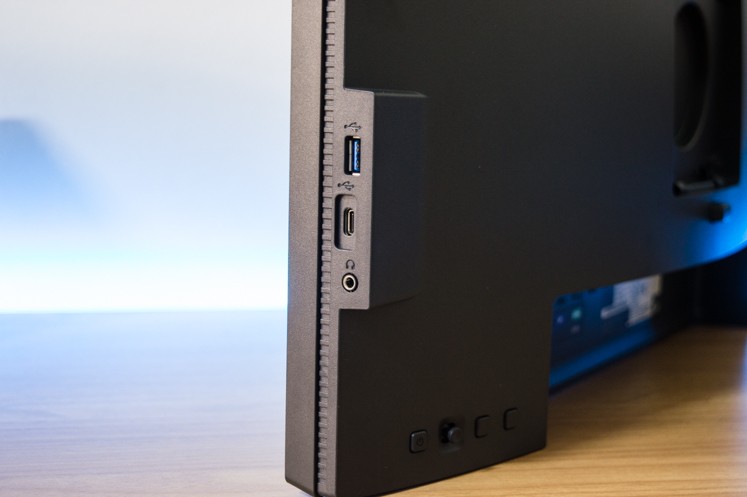 明基pd2506q如何调整显示位置,明基pd2506q与2705哪个好