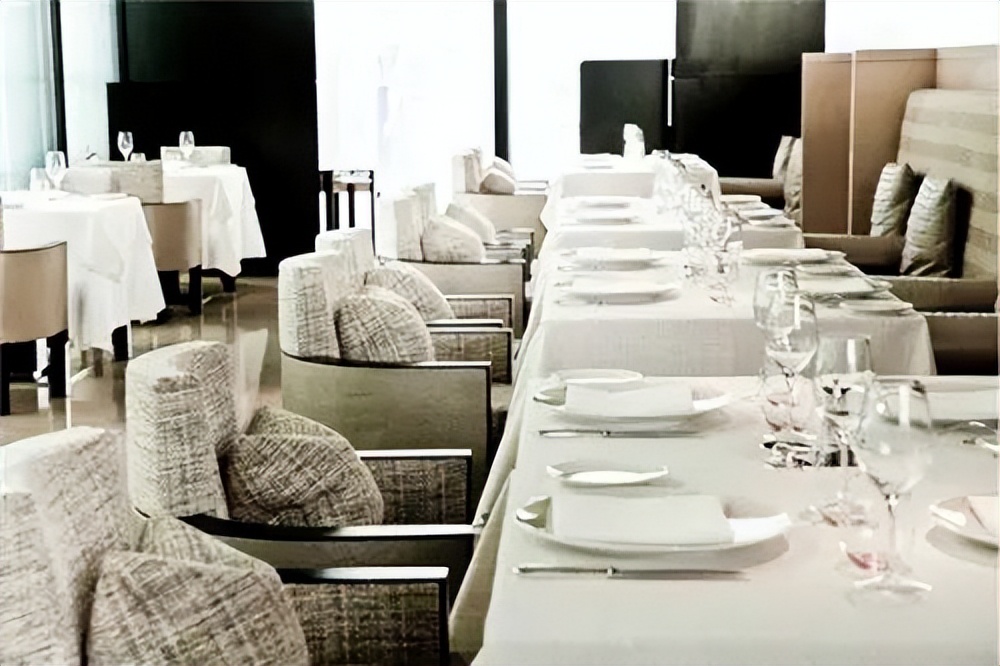 lv模仿中国元素,lv餐厅为什么开在成都