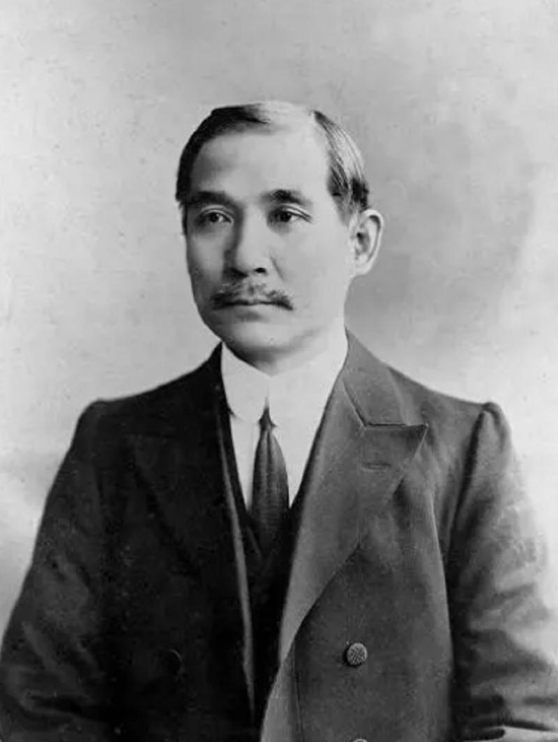 左权的影响力有多大？牺牲后毛主席为其特批一规矩，至今无人更改