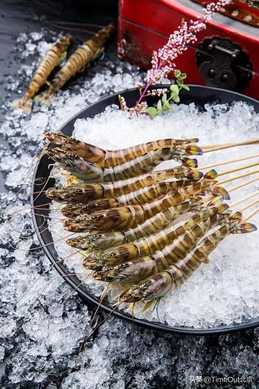 吃饱喝美幸福满溢，京城7个餐饮新消息