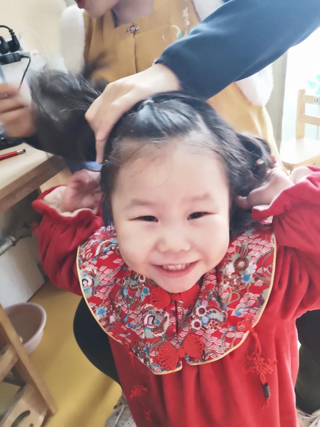 “福娃闹新春,虎年乐淘淘”——未来时光芝澜明仕幼儿园元旦活动