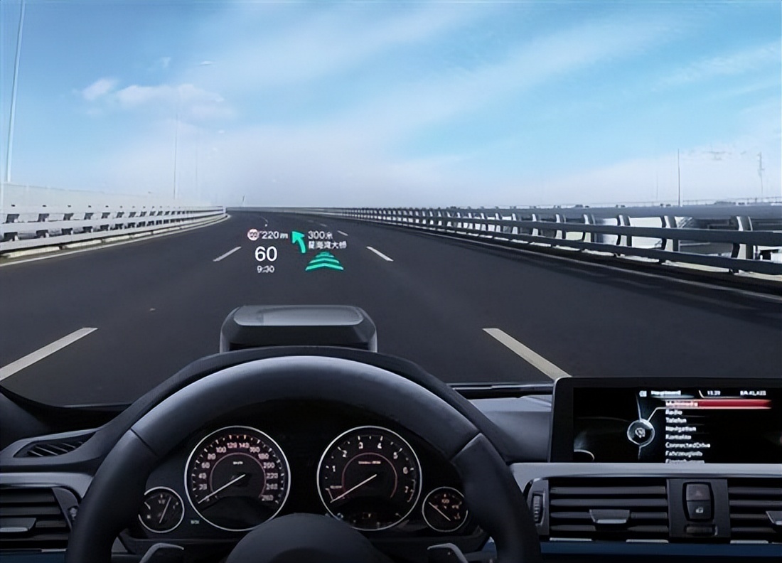 汽车原装hud位置,汽车hud使用说明