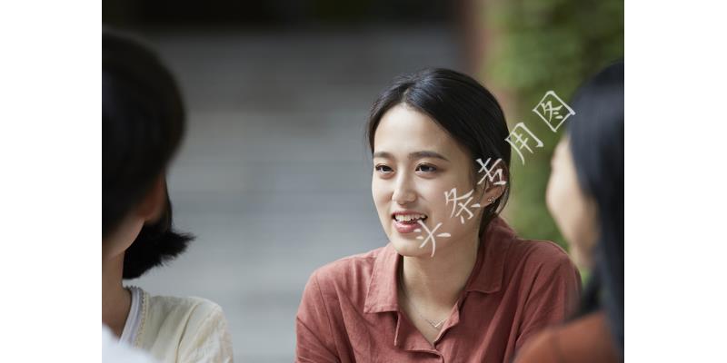 带孩子去亲戚家玩被忽略,带孩子去玩把孩子弄丢了