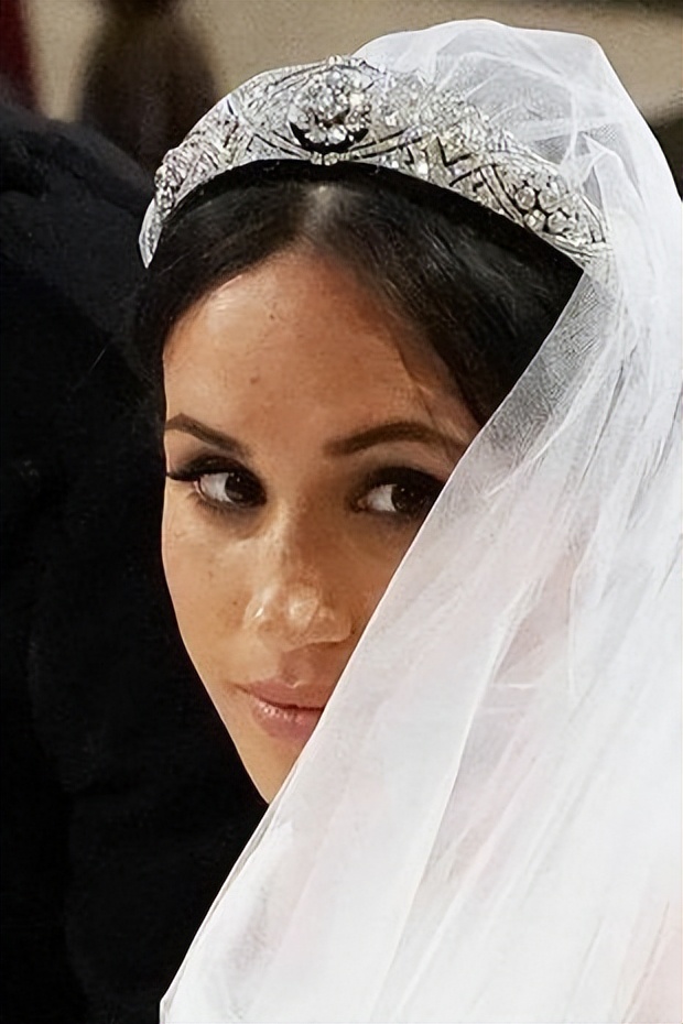 英国王妃莎拉弗格森,戴安娜莎拉弗格森