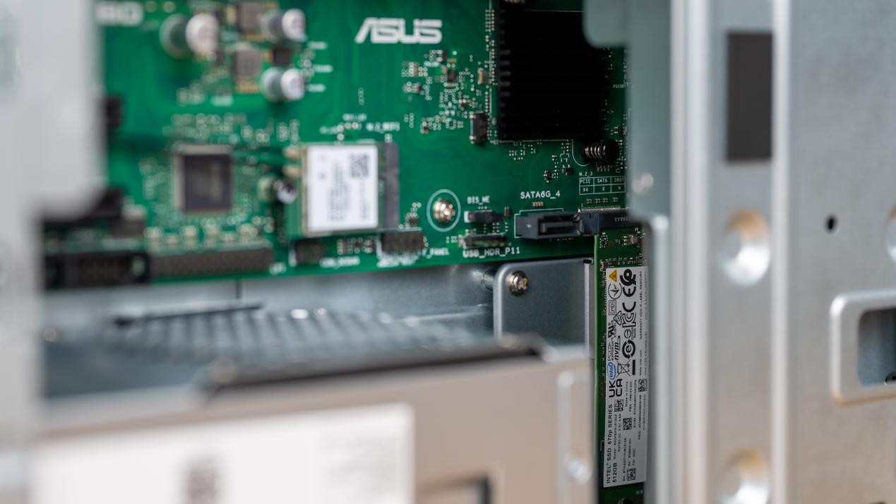 华硕破晓x酷睿版MiniPC测评,华硕破晓x9l主机可以升级显卡吗