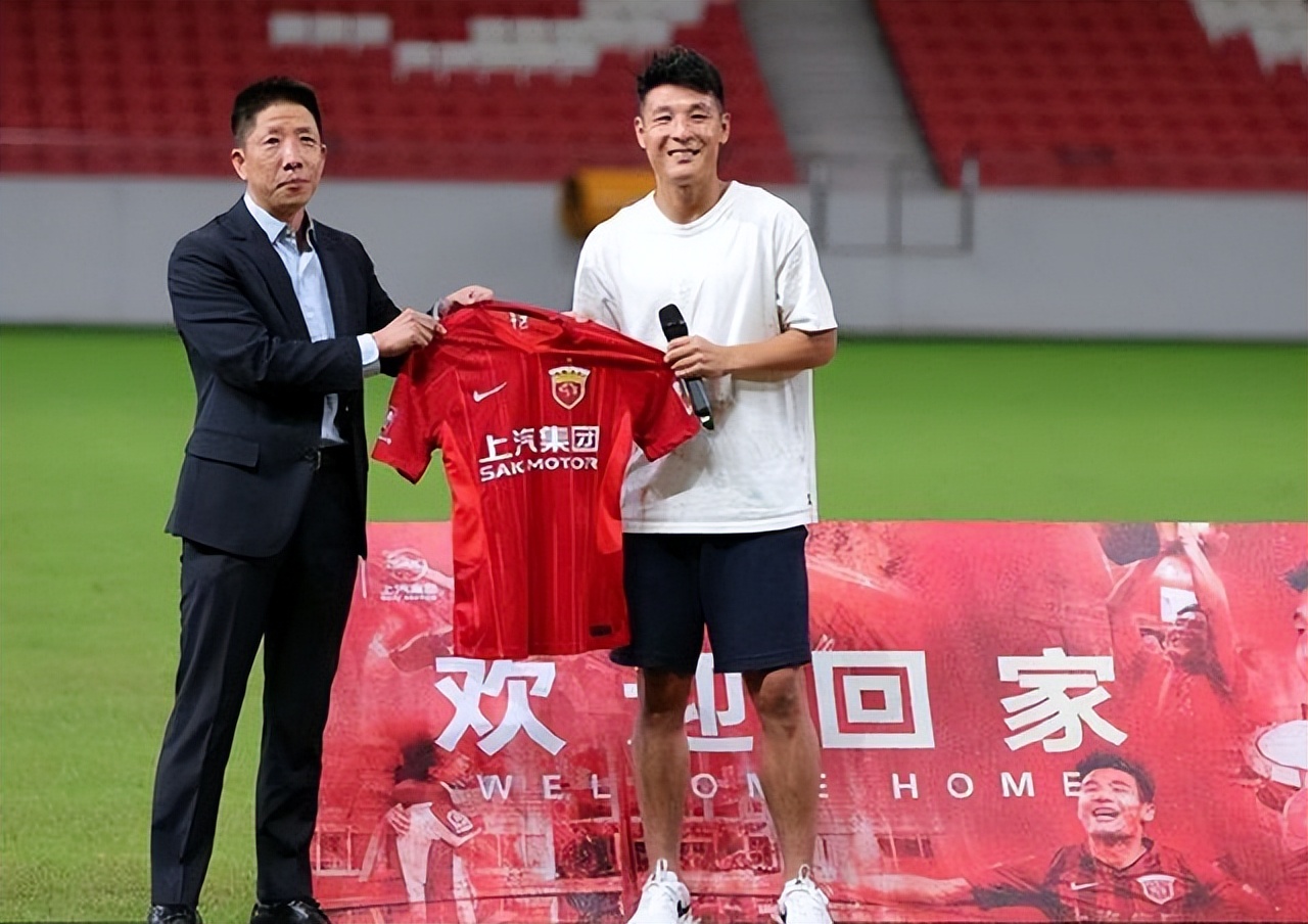 一败毁所有，山东卫冕梦难圆，海港转移目标，泰山或面临四大皆空