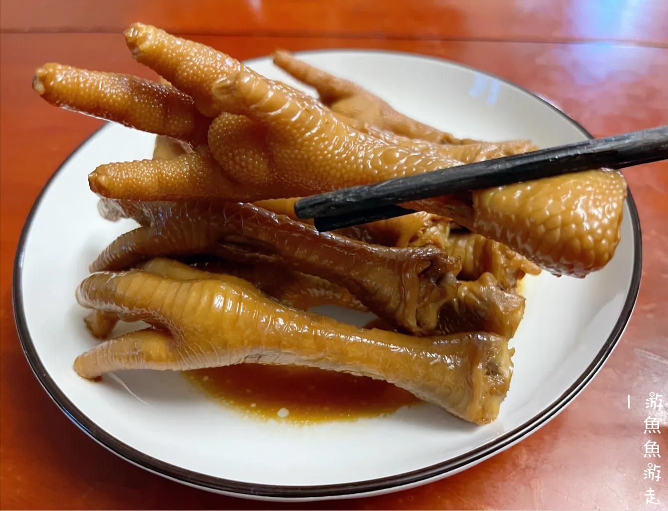 豉油皇凤爪香气四溢软糯入味,广东豉油皇凤爪做法与配方