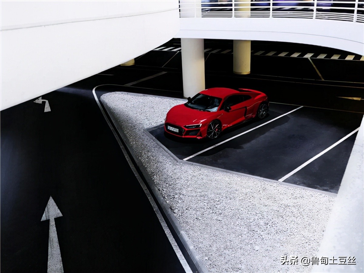 奥迪r8v10,17款奥迪r8v10coupe测评