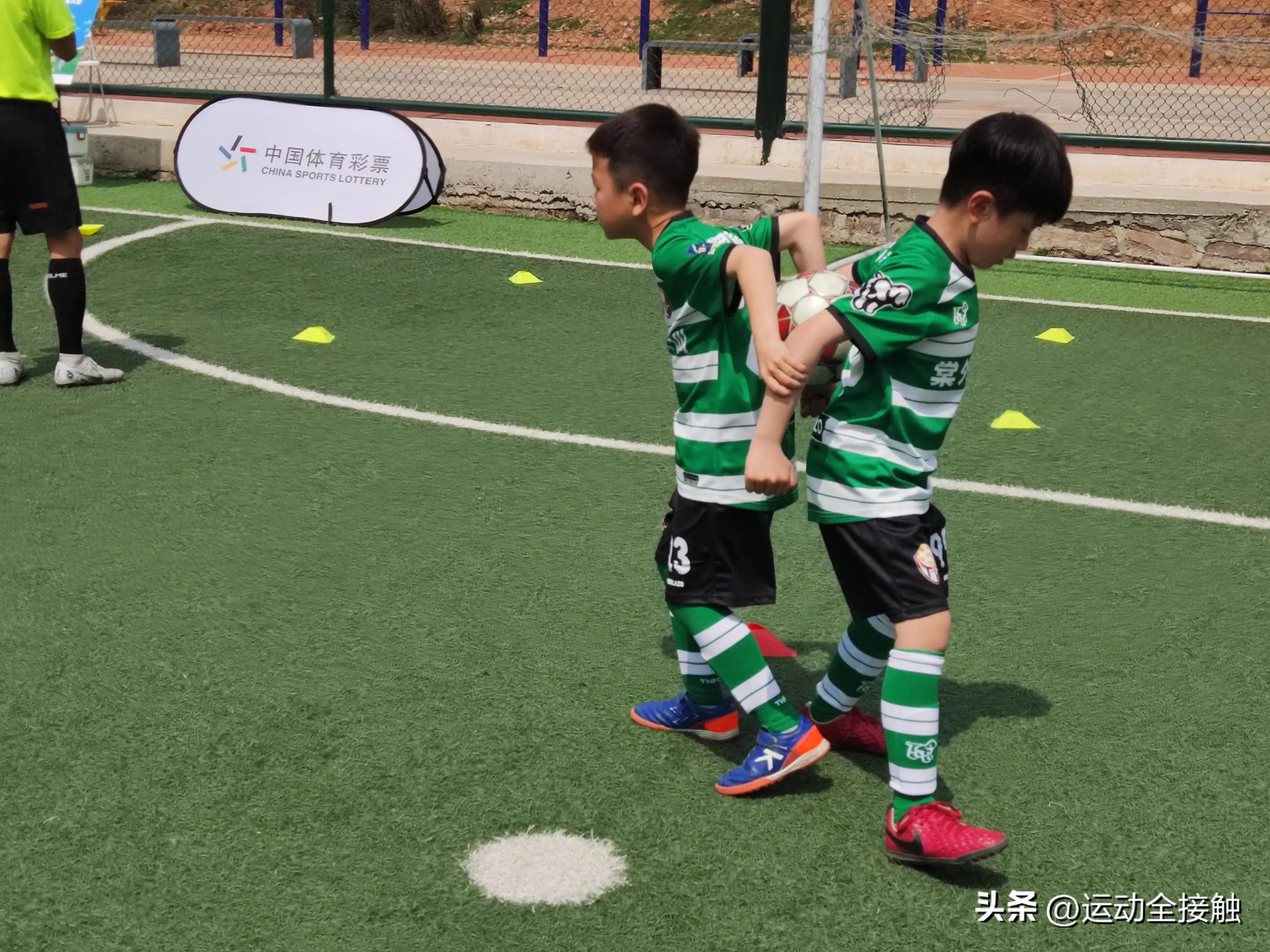 成都市少儿足球比赛直播,足球从娃娃抓起原视频