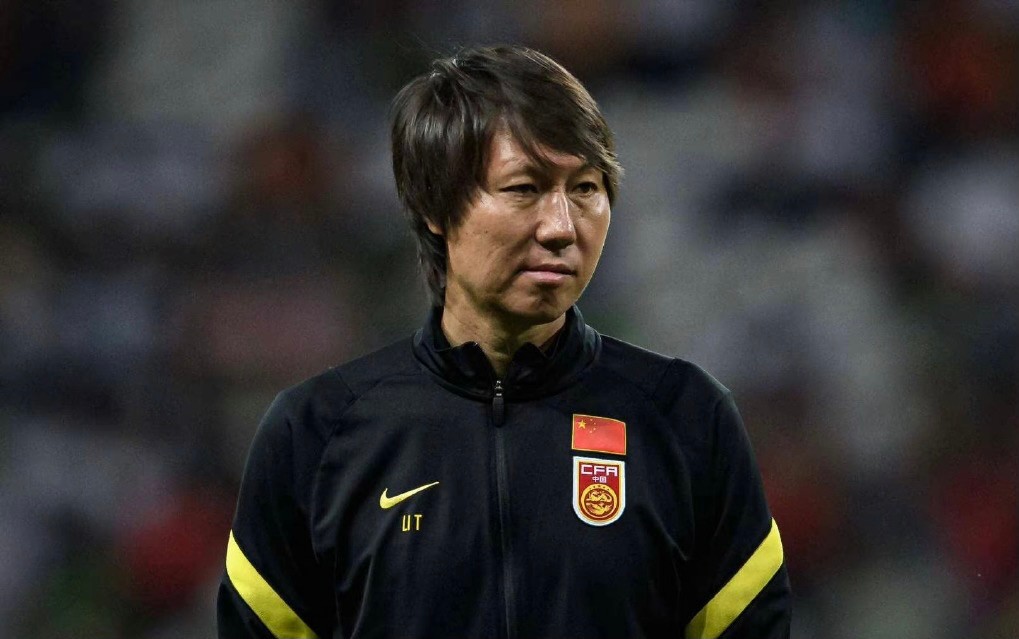 没参加过世界杯的金球奖得主,没有金球奖的足球明星