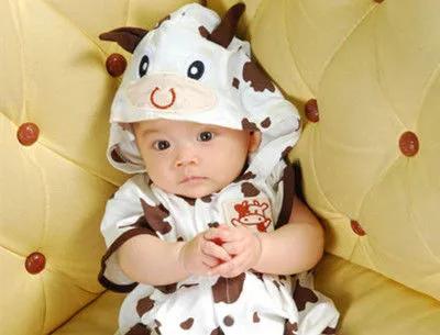 我结婚七年，孩子没人带，公公竟教他孙子抽烟，结果让我捶胸顿足