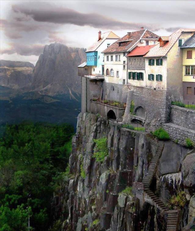 80个神奇的真实照片，不高兴的狗子，崎岖的铁路，倒立劈叉拉筋