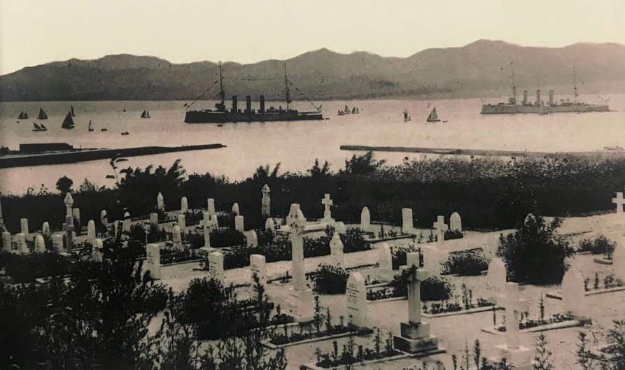 1972年中国秘密打捞一艘英国潜艇,39年后英国首相喊话:还给我们