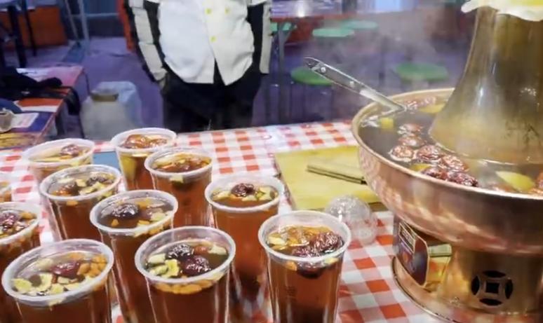 今晚有空吗我想约你去赴一场兰州的“夜市江湖”