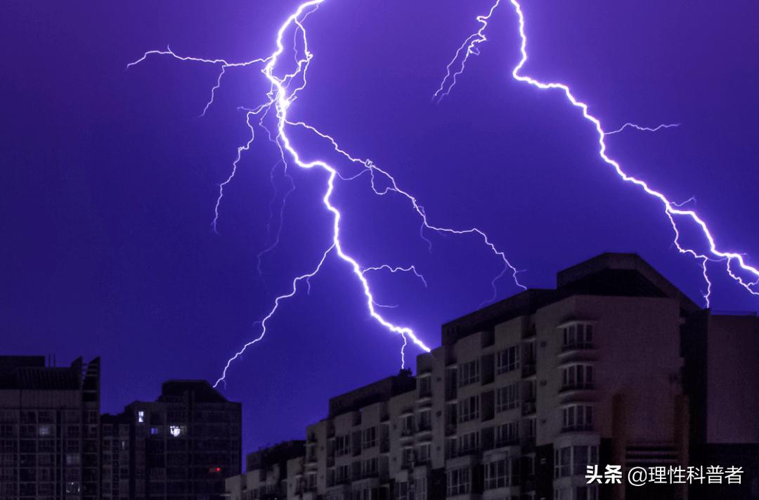 树根形闪电,大自然神奇球状闪电