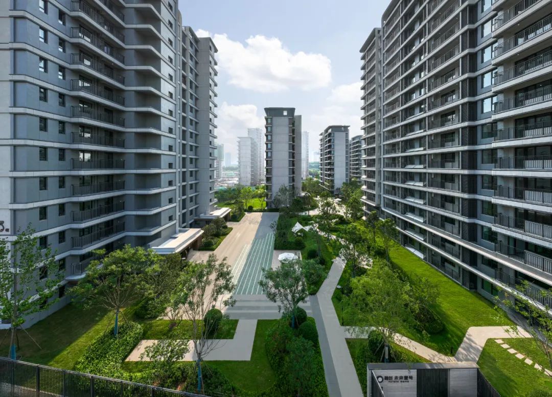 历时三年，融创未来壹号一期实景呈现/山鼎设计